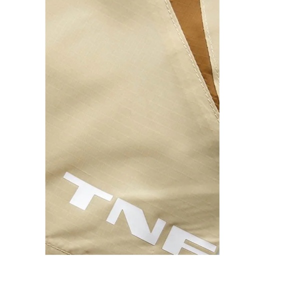 The North Face TNF X Shorts Size XL - Picture 9 of 9